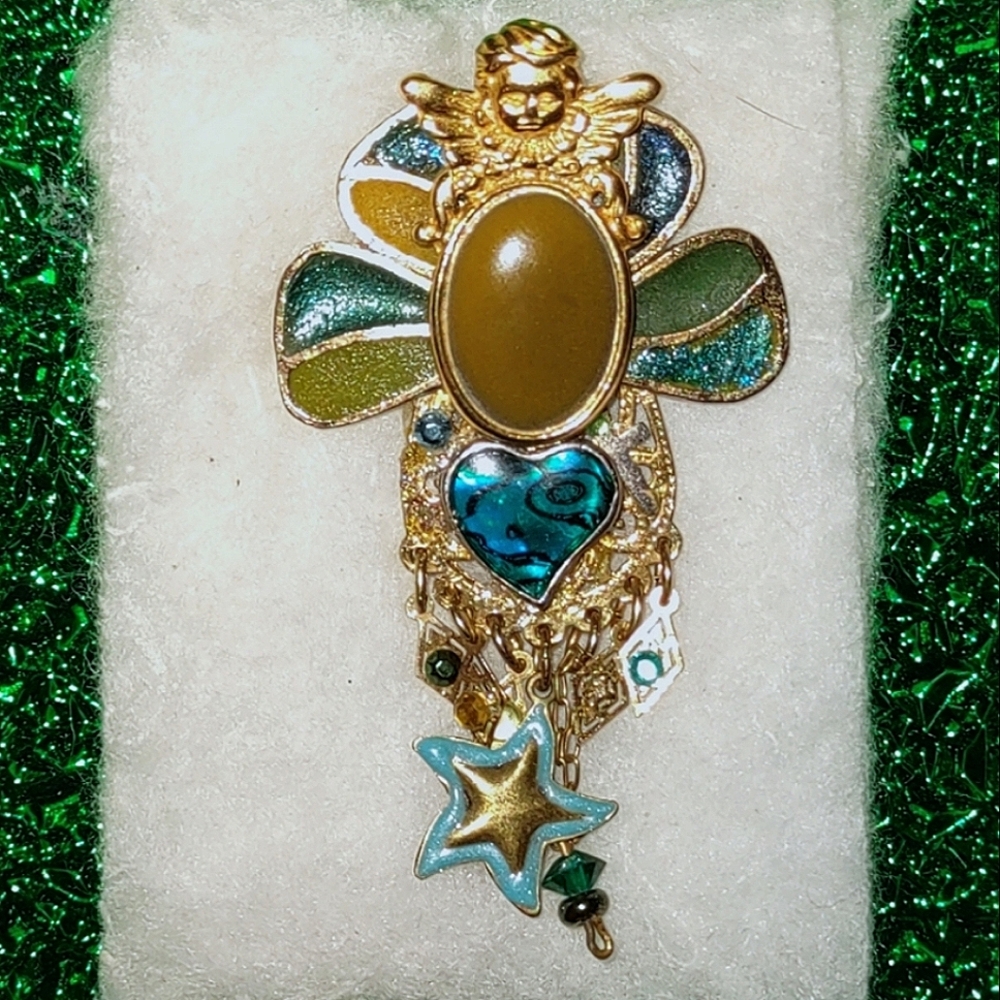Cherub Angel "Hedge of Protection"  Coastal theme Brooch